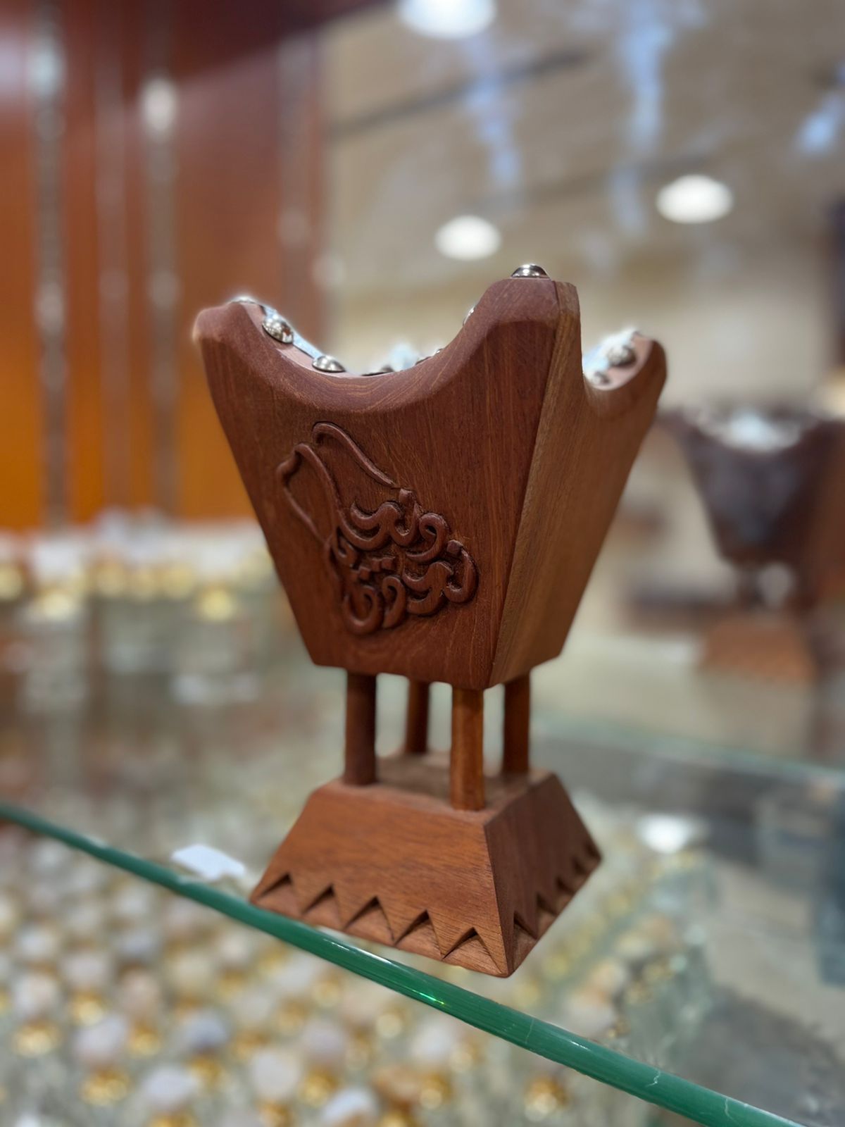 مباخر خشب اندونيسي صغيرة طبيعي ناعمه وجميله 1 مباخر خشب